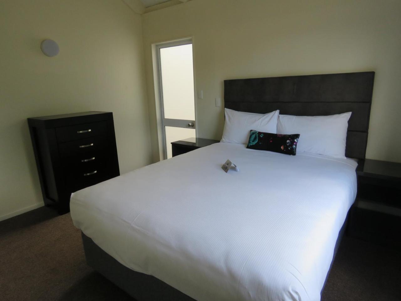 Grandeur Thermal Spa Resort Taupo Exterior photo